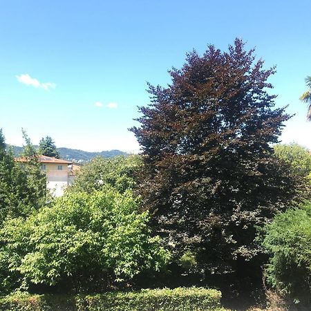 Cav Motteno Mandello del Lario Buitenkant foto